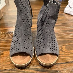 Toms Gray Women's Ankle Boots